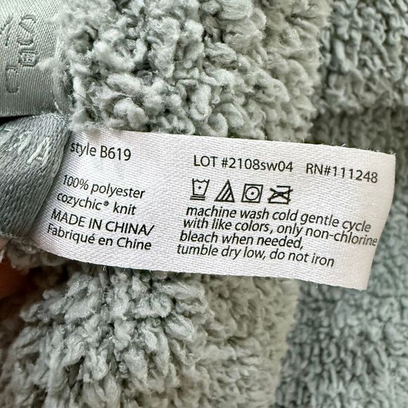 Barefoot Dreams Cozy Chic Sage Green Throw Heathered Blanket 45"x60" - Picture 4 of 5